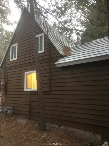 32868 Squirrel Lane, Running Springs, California 92382