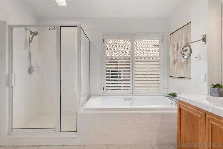 4889 Riding Ridge Rd, San Diego, California 92130