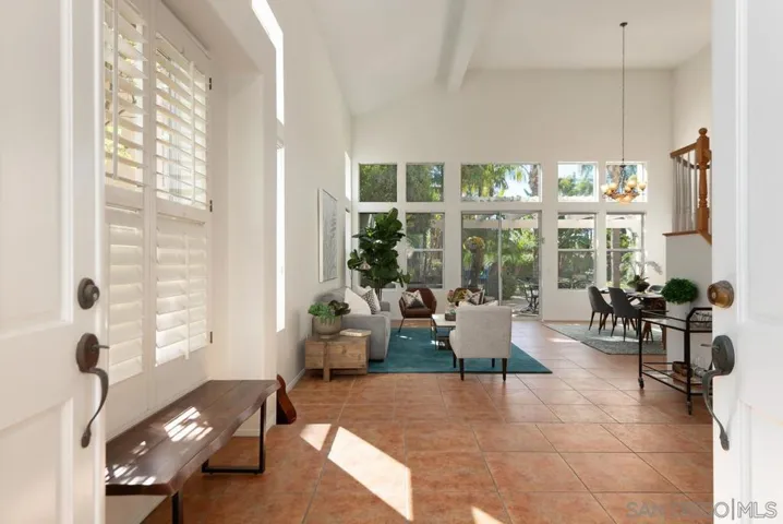 4889 Riding Ridge Rd, San Diego, California 92130