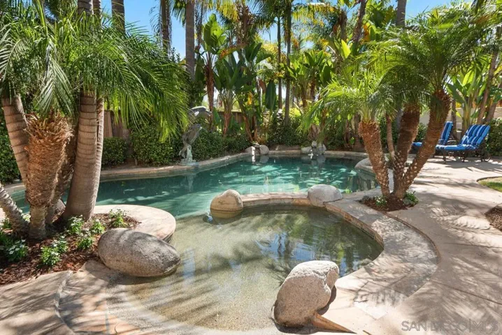 4889 Riding Ridge Rd, San Diego, California 92130