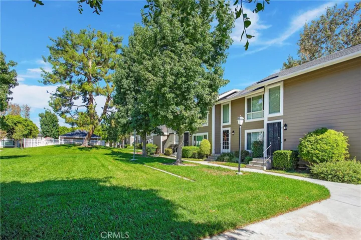 700 W Walnut Avenue 61, Orange, California 92868