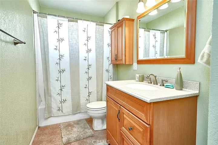 10175 Balsam Avenue, Hesperia, California 92345