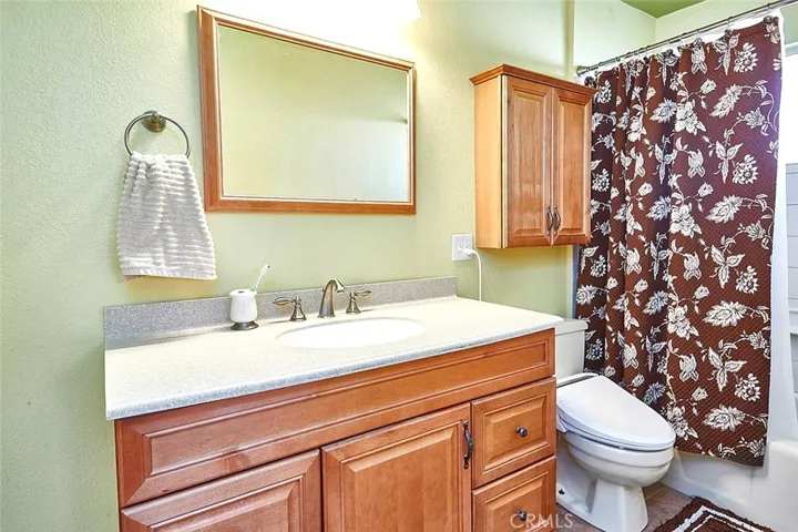 10175 Balsam Avenue, Hesperia, California 92345
