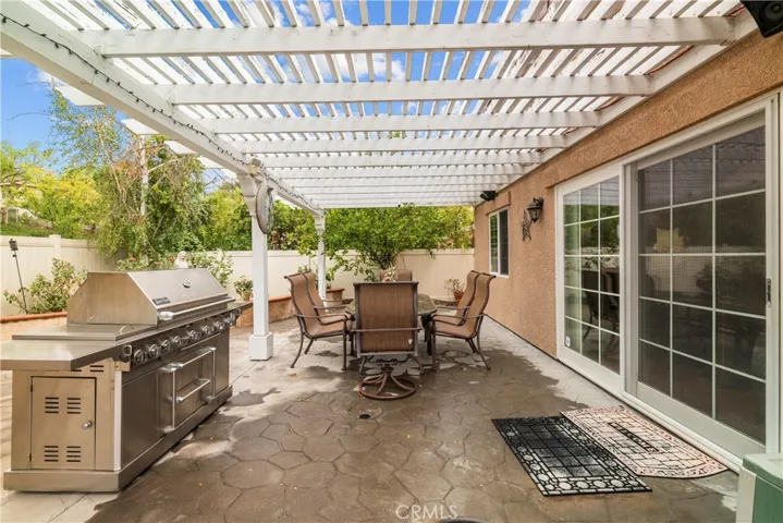 20006 Blackbird Lane, Canyon Country, California 91351