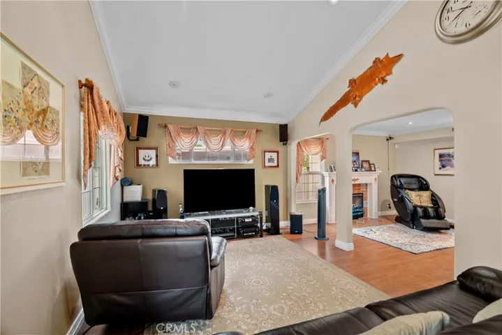 20006 Blackbird Lane, Canyon Country, California 91351