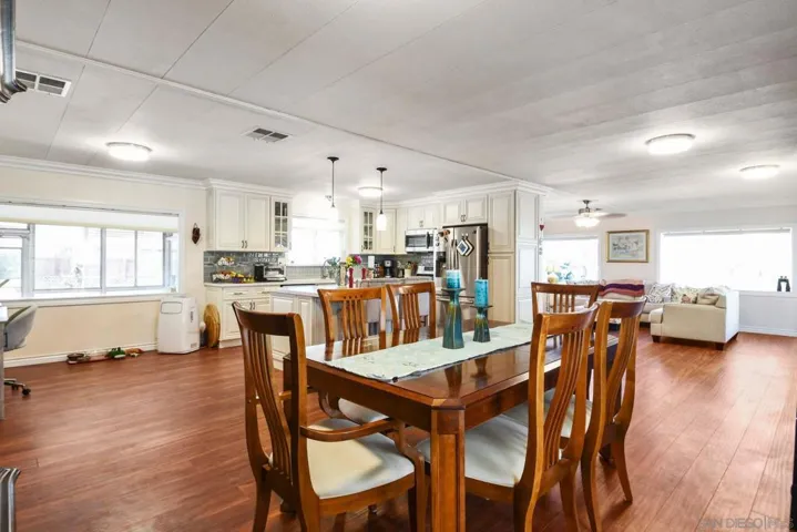 1705 Santo Domingo Way, Hemet, California 92545
