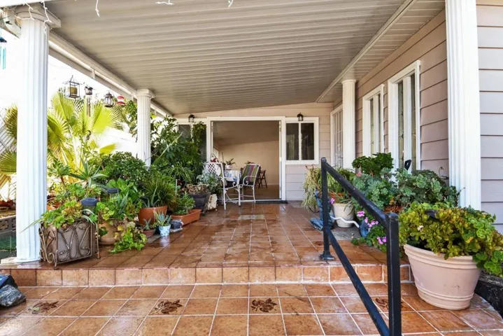 1705 Santo Domingo Way, Hemet, California 92545