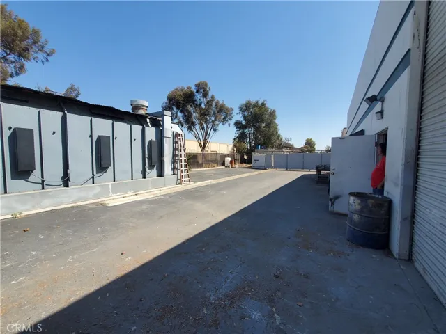 42245 Sarah Way, Temecula, California 92590