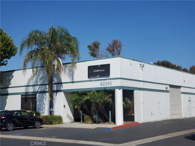 42245 Sarah Way, Temecula, California 92590