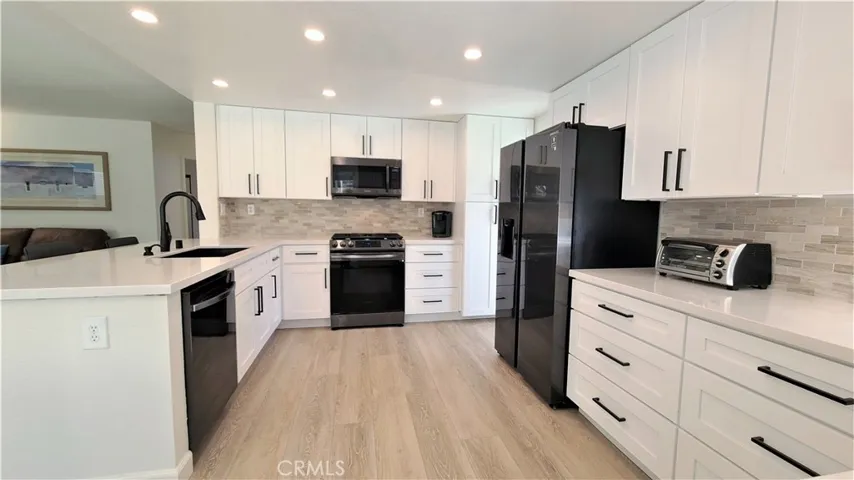 16859 Rainy Vale Avenue, Riverside, California 92503