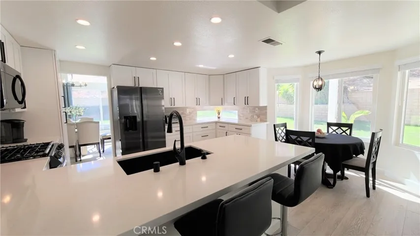 16859 Rainy Vale Avenue, Riverside, California 92503