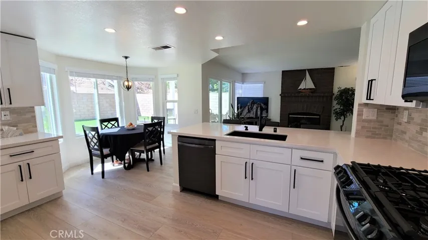 16859 Rainy Vale Avenue, Riverside, California 92503