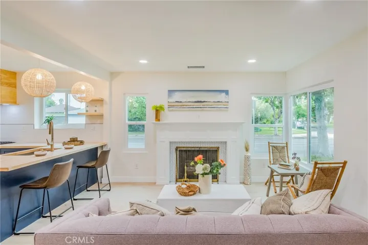 3754 Edgehill Drive, Los Angeles, California 90018