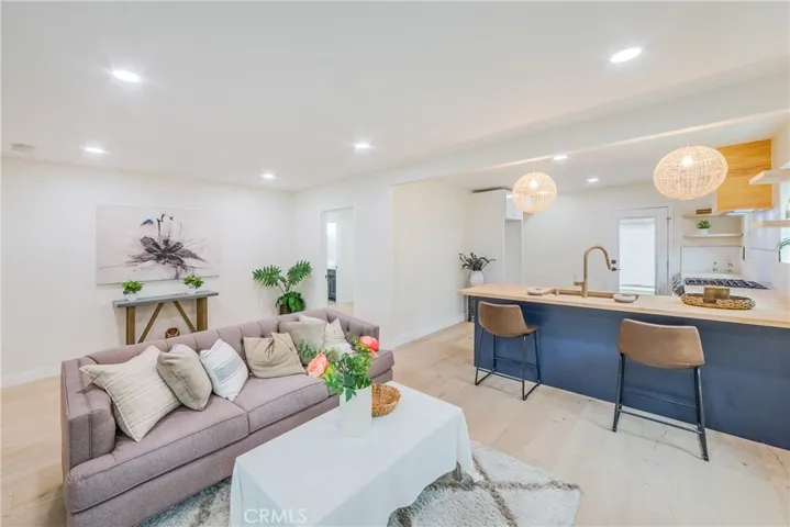 3754 Edgehill Drive, Los Angeles, California 90018
