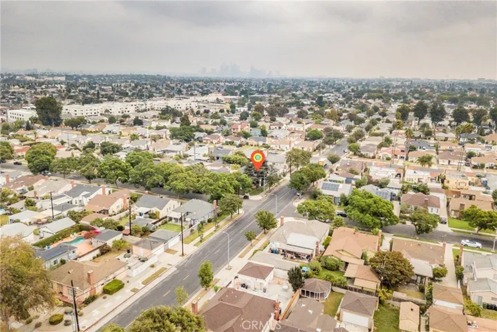 3754 Edgehill Drive, Los Angeles, California 90018