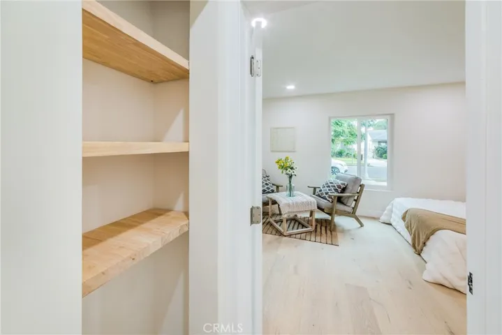 3754 Edgehill Drive, Los Angeles, California 90018