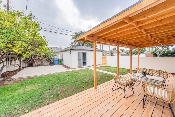 3754 Edgehill Drive, Los Angeles, California 90018
