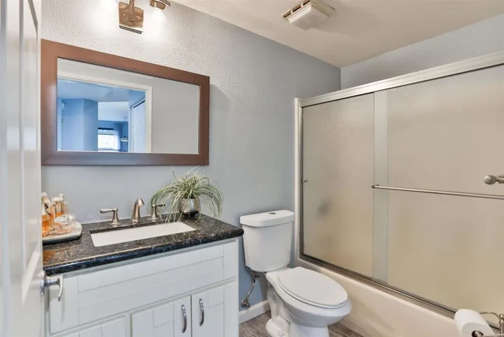 640 Camino De La Reina 1311, San Diego, California 92108