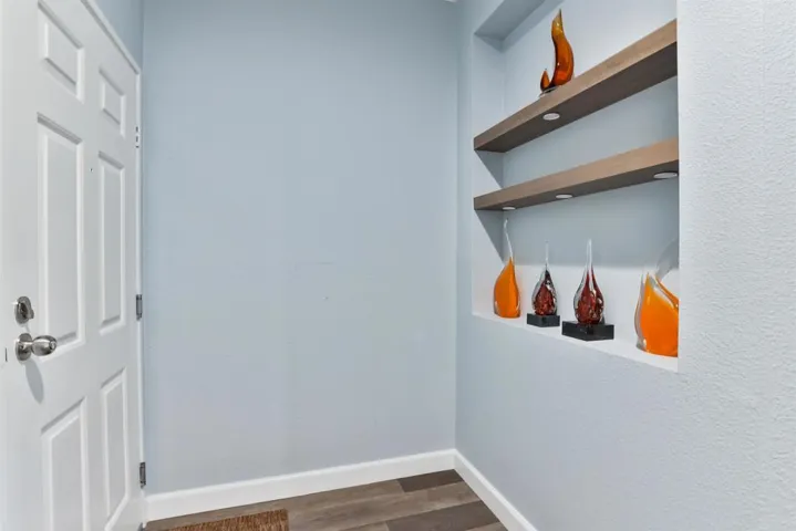 640 Camino De La Reina 1311, San Diego, California 92108