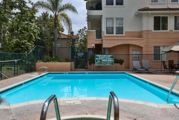640 Camino De La Reina 1311, San Diego, California 92108