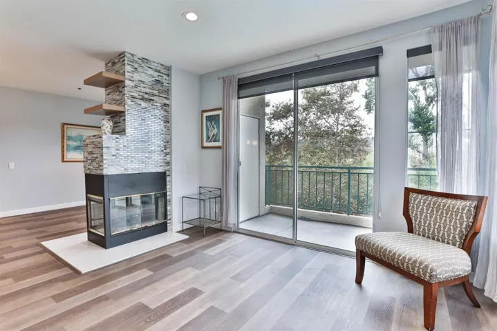 640 Camino De La Reina 1311, San Diego, California 92108