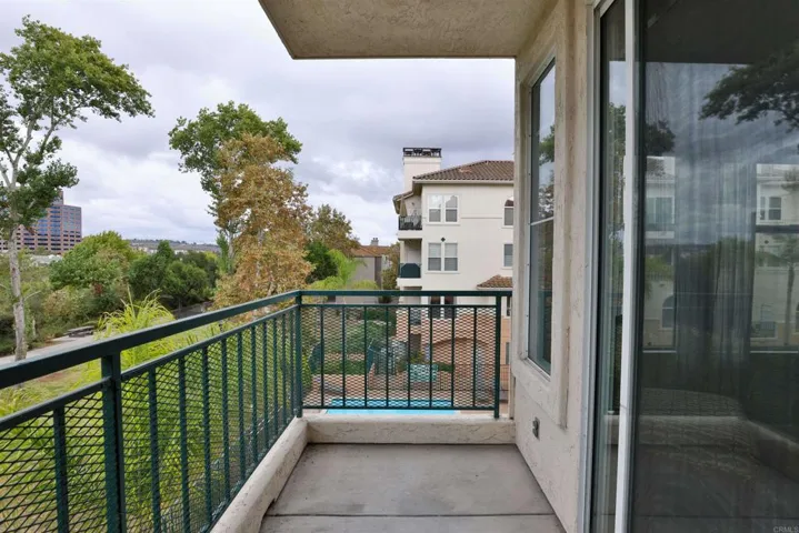 640 Camino De La Reina 1311, San Diego, California 92108