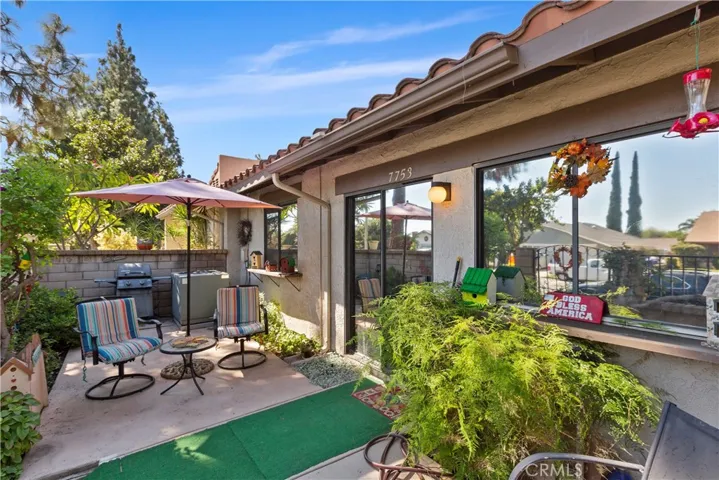 Large Enclosed Patio Area