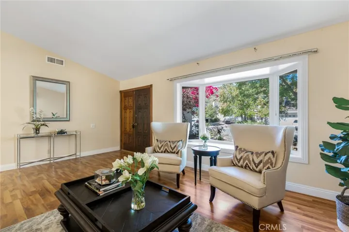 926 Bright Star Street, Thousand Oaks, California 91360