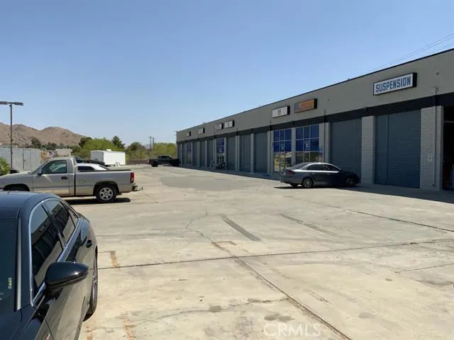 18737 Us 18 Highway 11, Apple Valley, California 92307