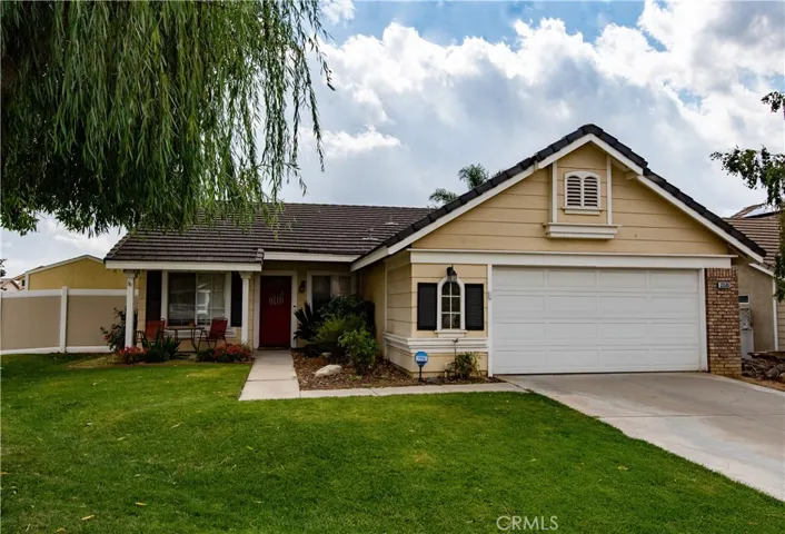 33565 Tahitian Place, Yucaipa, California 92399