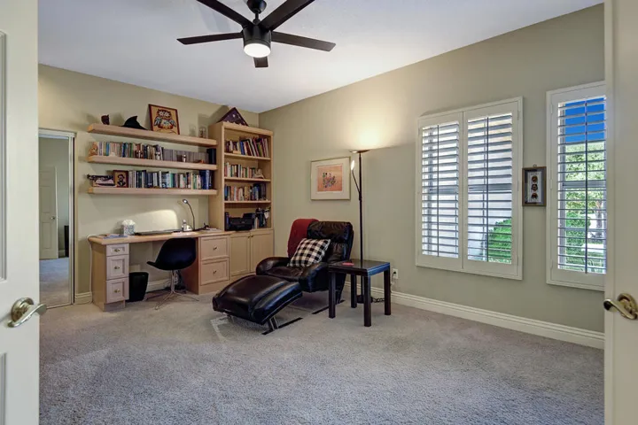 3RD BEDROOM/OFFICE