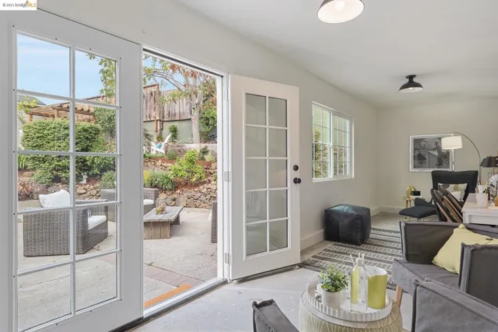 5636 Golden Gate Ave, Oakland, California 94618