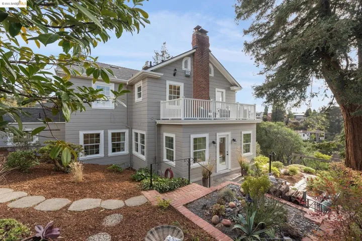 5636 Golden Gate Ave, Oakland, California 94618