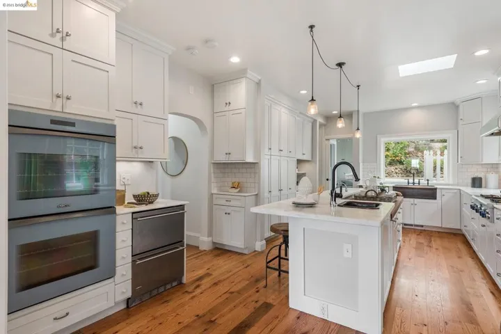 5636 Golden Gate Ave, Oakland, California 94618