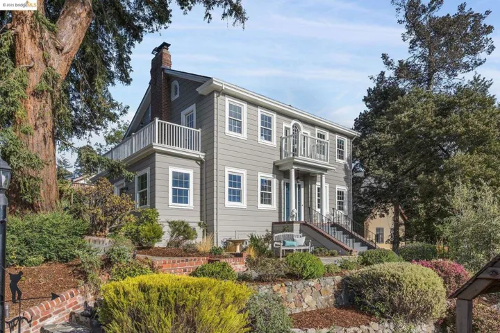 5636 Golden Gate Ave, Oakland, California 94618