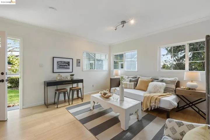 5636 Golden Gate Ave, Oakland, California 94618