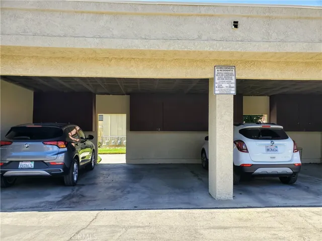19258 Cottonwood Drive, Apple Valley, California 92308
