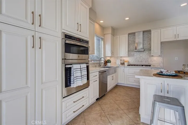 65 Frances Circle, Buena Park, California 90621