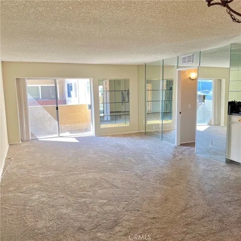 620 N Kenwood Street 213, Glendale, California 91206