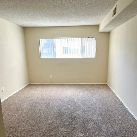 620 N Kenwood Street 213, Glendale, California 91206