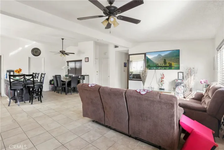 165 W Alru Street, Rialto, California 92376