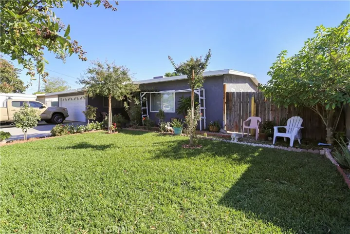 165 W Alru Street, Rialto, California 92376