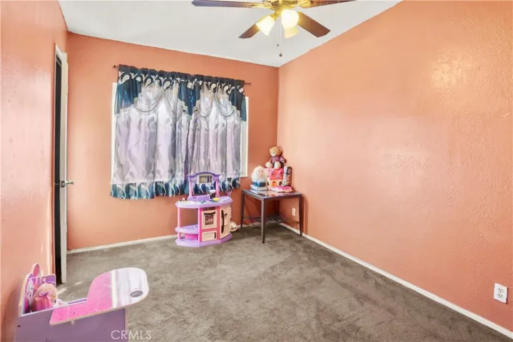 165 W Alru Street, Rialto, California 92376