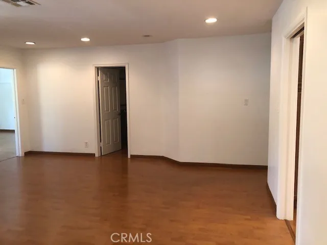 22938 Leonora Drive, Woodland Hills, California 91367