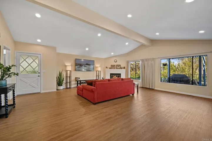 5410 Browning Road, Carlsbad, California 92008