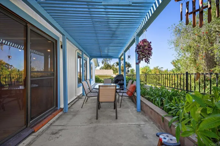 5410 Browning Road, Carlsbad, California 92008