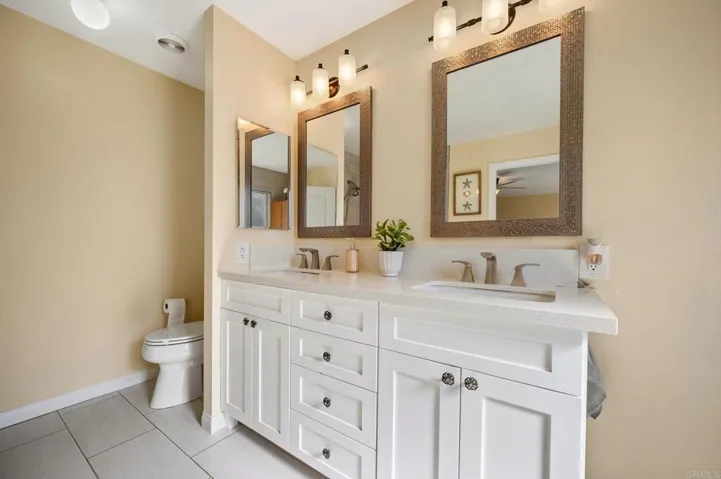 5410 Browning Road, Carlsbad, California 92008