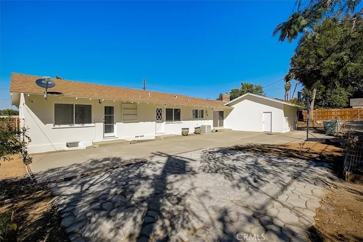 2464 Central Avenue, Riverside, California 92506