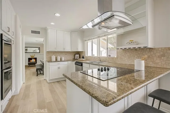 2464 Central Avenue, Riverside, California 92506