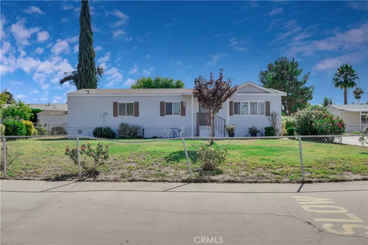 913 S Grand Avenue 105, San Jacinto, California 92582